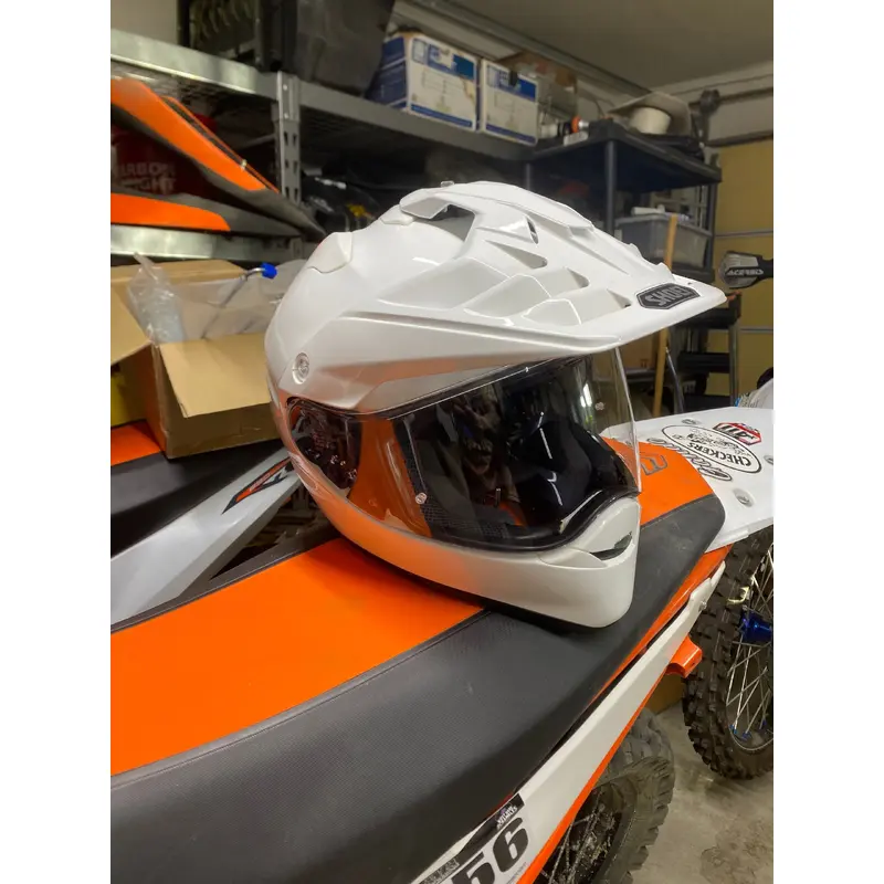 Shoei Hornet X2