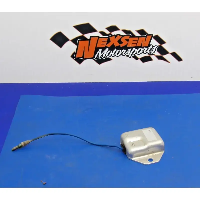 1988 Yamaha Blaster YFS200 Voltage Regulator 7XE-81910-00-00