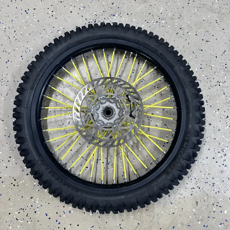 2001 RM250 RM 250 FRONT WHEEL AND TIRE RIM HUB OEM SPACERS