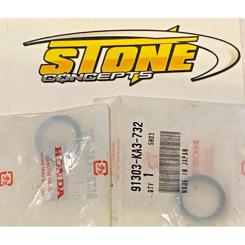 SET OF 2 Honda DUST SEAL 91303-KA3-732 OEM NEW TRX450R