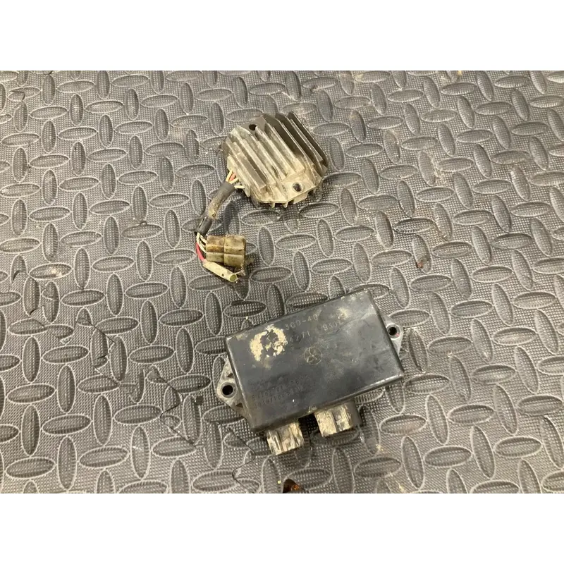97-01 1998 Warrior 350 OEM CDI Electrical Computer ECU Unit 3GD-85540-40-00 rect