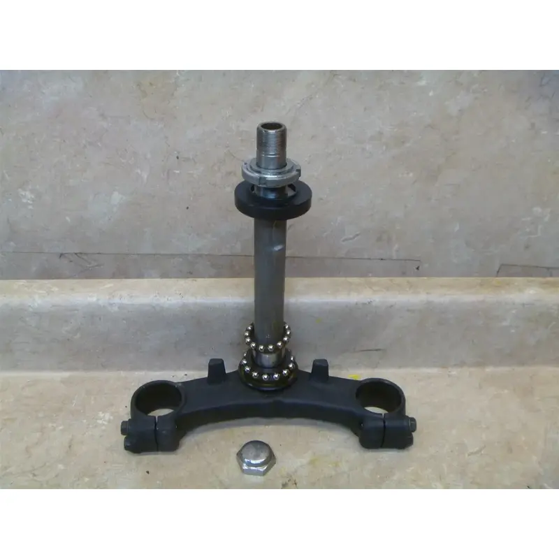 Suzuki 750 GSX KATANA GSX750-F Used Steering Stem 2000 SB40