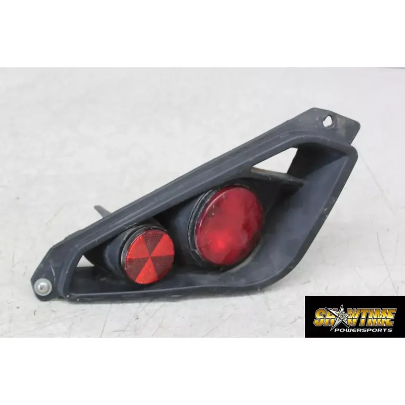 16 CAN-AM RENEGADE 1000R 4X4 XMR DPS LEFT REAR TAIL TAILLIGHT BACK BRAKE LIGHT