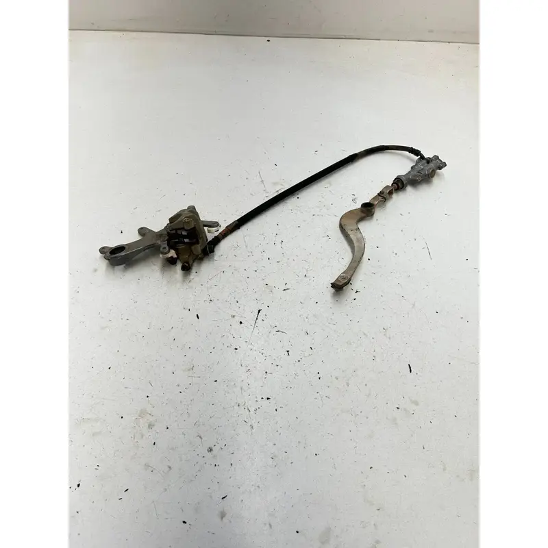 06 2006 Honda Crf 250 r CRF250R OEM GOOD! Rear Back Brake Caliper Master Mount