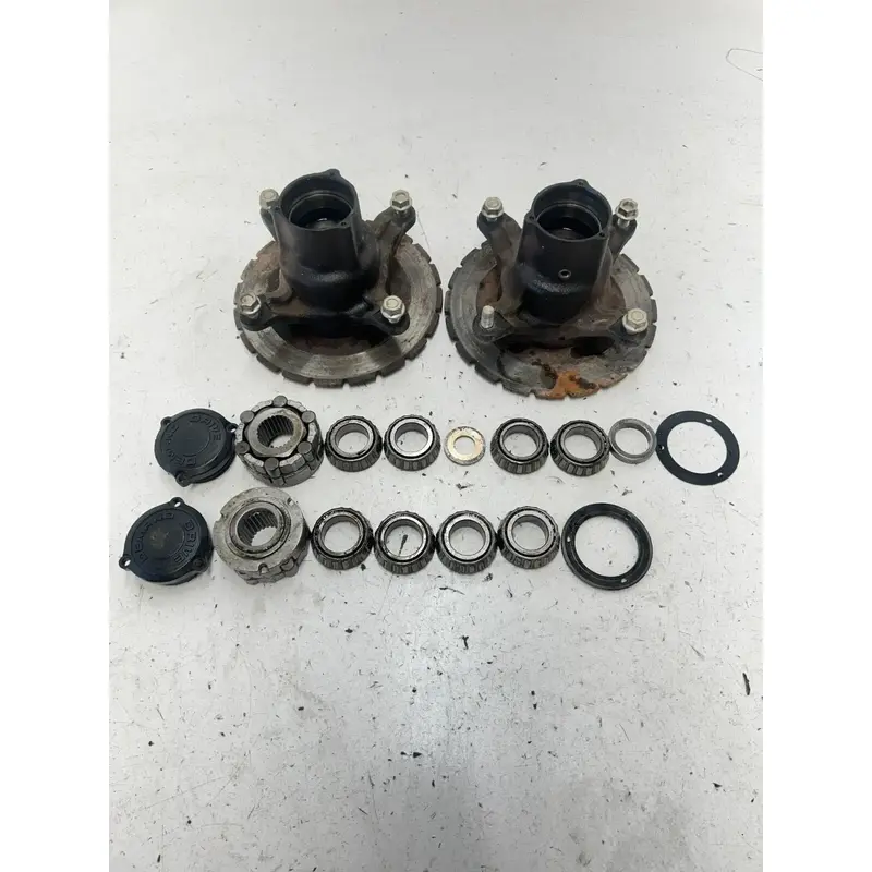 2000 Polaris Magnum 325 4x4 OEM Front Hub Hubs Disc Brake Rotor LR Hillyard Cap