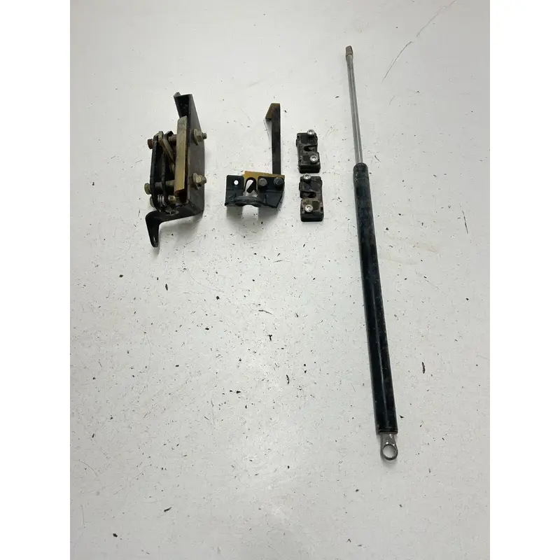 10 2010 Polaris Ranger 800 XP 4x4 OEM Tail Gate Hardware Hydraulic Latches Tailg