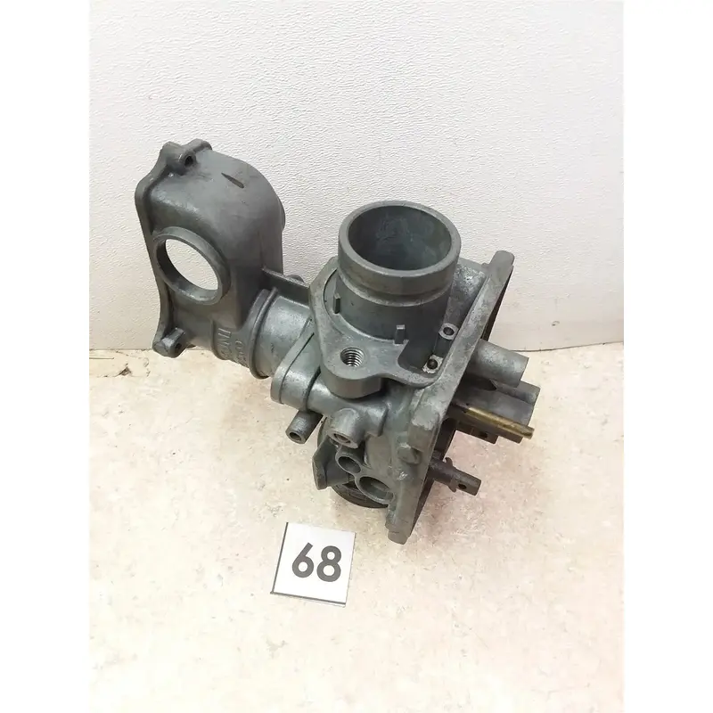 Suzuki GS550-E Carburetor Left Outside Body #68 1977 1978 1979 UO AP-418