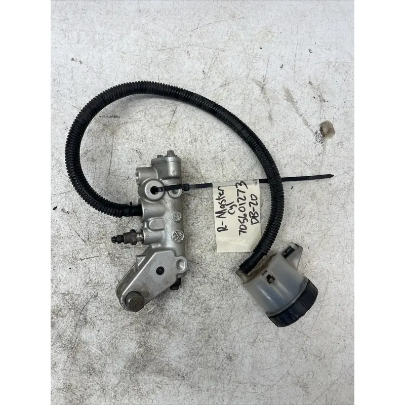 2019 CAN AM OUTLANDER 570XT OEM REAR MASTER CYLINDER 705601273