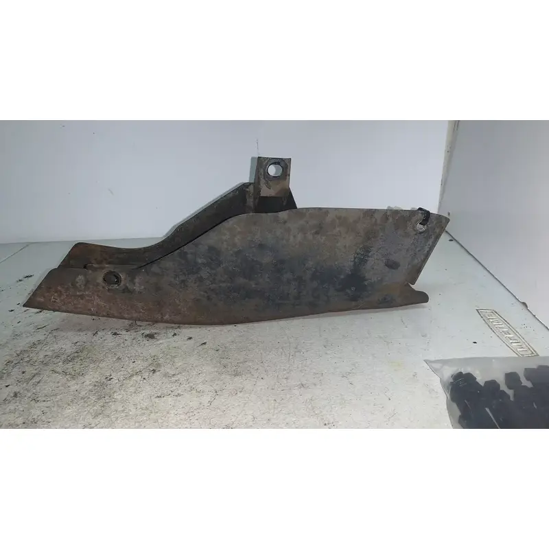 2004 Honda Trx90 Metal Chain Guard Splash Guard 50355-HF7-000