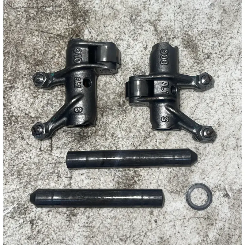 2019 CAN AM OUTLANDER 570 OEM ROCKER ARM EXHAUST INLET 420254907 420254911