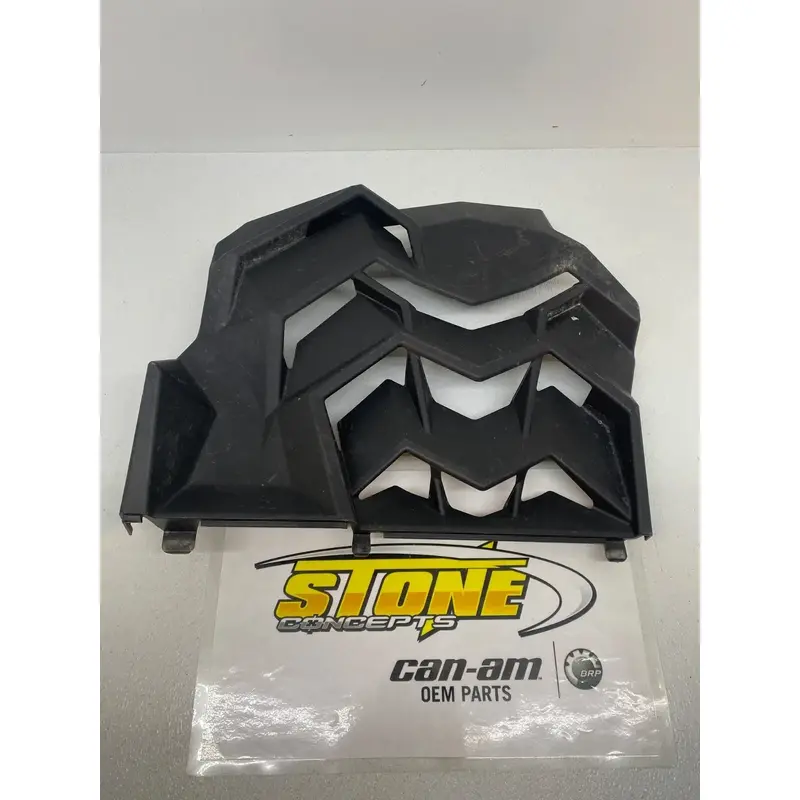Can-Am Maverick X3 Turbo R 900 Rear Radiator Cooler Cover Vent Grill Plastic 17 