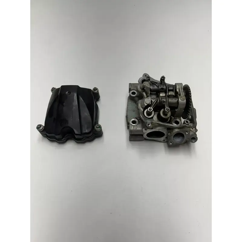 2018 CAN AM DEFENDER HD10 XT OEM Rear Back Cylinder Head Cap Cam Rocker Valve