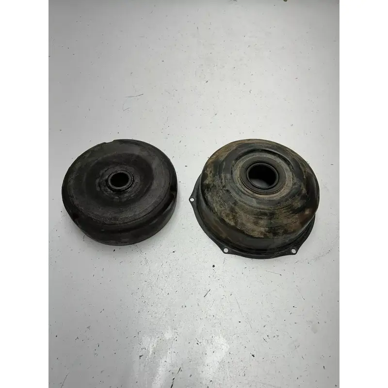 05 Honda Rancher 350 Fm TRX350FM 4x4 OEM LOT Brake Drum Dust Cover Rear Back