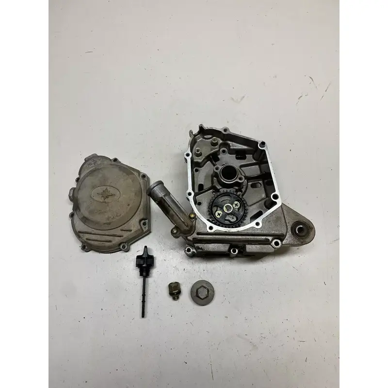 08 2008 Polaris Outlaw 50 2x4 GOOD Right Crankcase Case Stator Cover Dip Stick