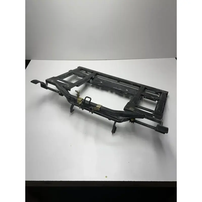 2007 07 Polaris Sportsman 800 X2 EFI OEM Bed Frame Latch Mount Bar Tail
