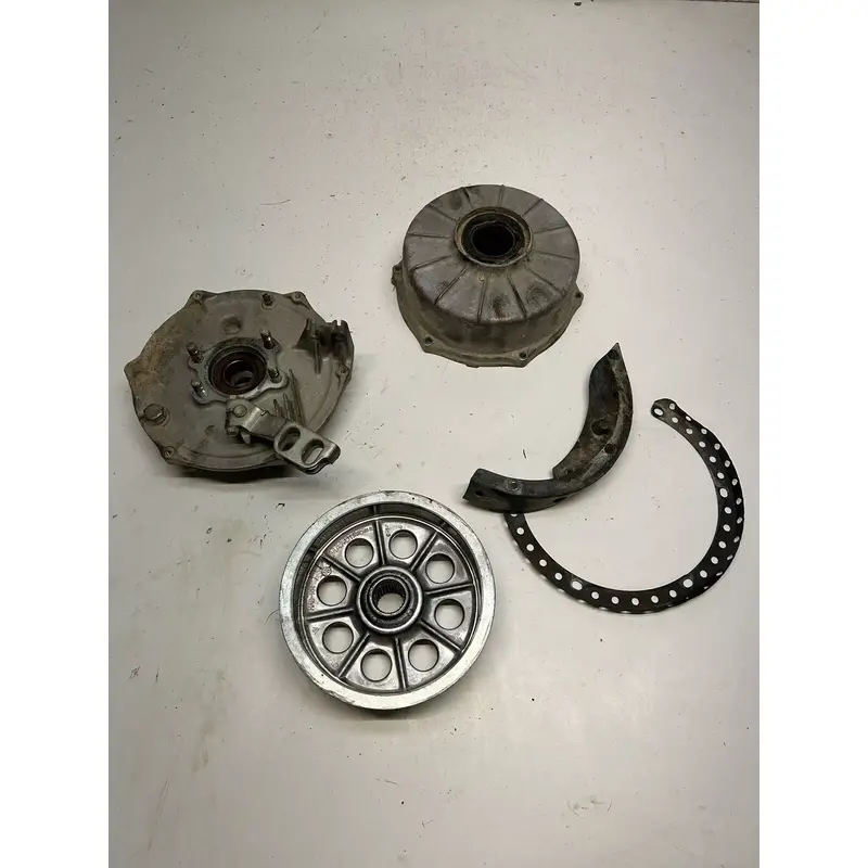 1985 85 Honda Fourtrax TRX250 trx 250 2x4 NICE! Rear Back Brake Plate Drum Cover