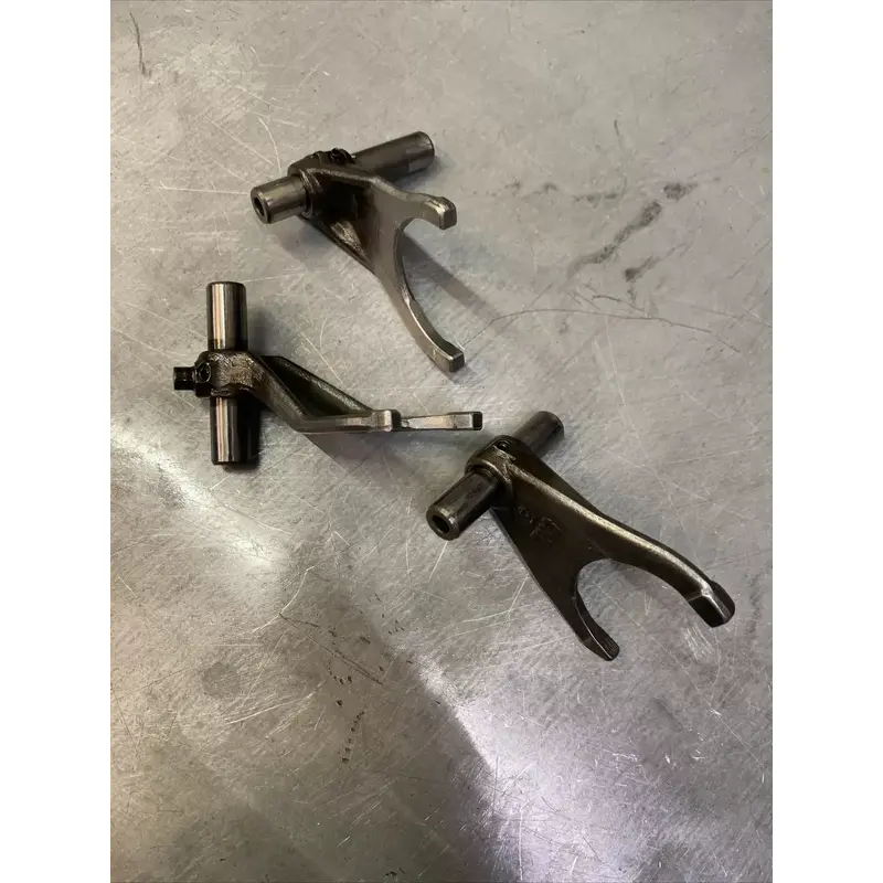 2001-2013 YZ250F SHIFT FORKS (5NL-18501-00-00)