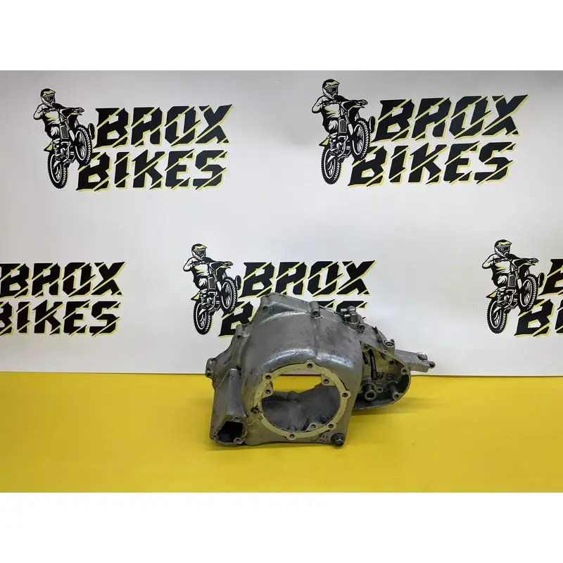 1982 Yamaha YT125J YT125 YT 125J 125 Tri Moto Crankcase Cover