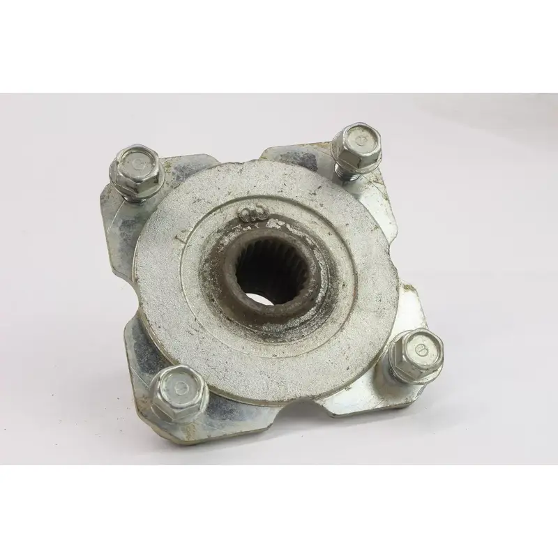 2004 Polaris Predator 50 Rear Back Wheel Right Or Left Hub 6113