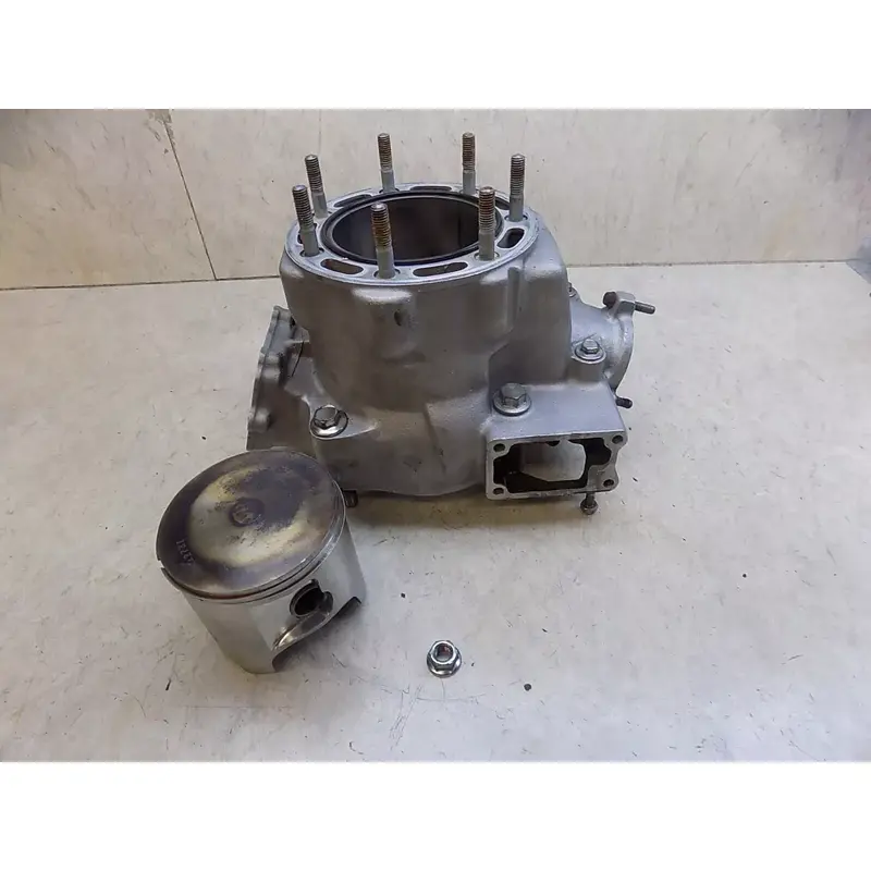 Suzuki LT500 Quadzilla  Cylinder Jug w/ Power valve    LT 500 R   1989 #2