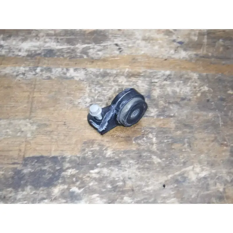 1991 Kx125 (B) Kawasaki Fuel Tank Mount Gas Petrol Frame Fitting Mount