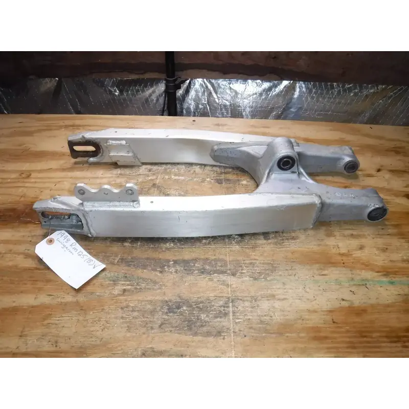 Rm125 Swingarm Swing Arm Rear Suspension 1998 (C)