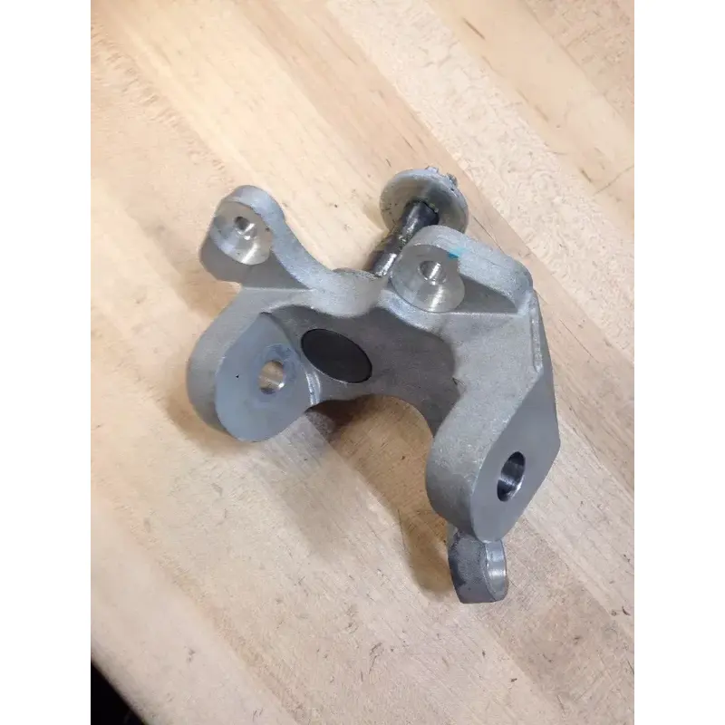 NEW TAKE OFF RIGHT SIDE SPINDLE STEERING KNUCKLE APEX 250 pro mxr  ATV QUAD