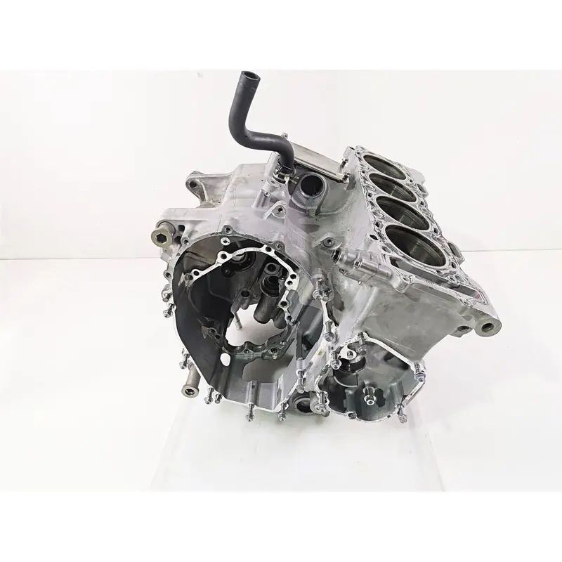 2016 Kawasaki ZX10R Ninja Lower Engine Crank Case & Bolts 14001-0656 14001-0724