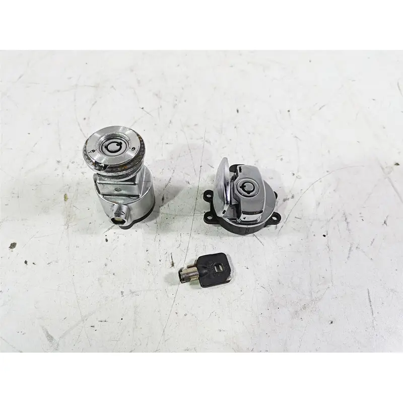 2013 Harley FXDWG Dyna Wide Glide Ignition Switch + Steering Lock Read 71475-06B