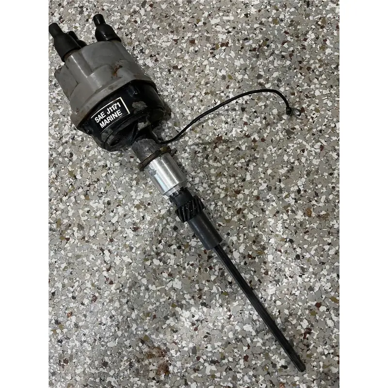 MERCRUISER 165 170 185 190 465 485 488 470 Distributor 3.7L 85374A3 19514A2
