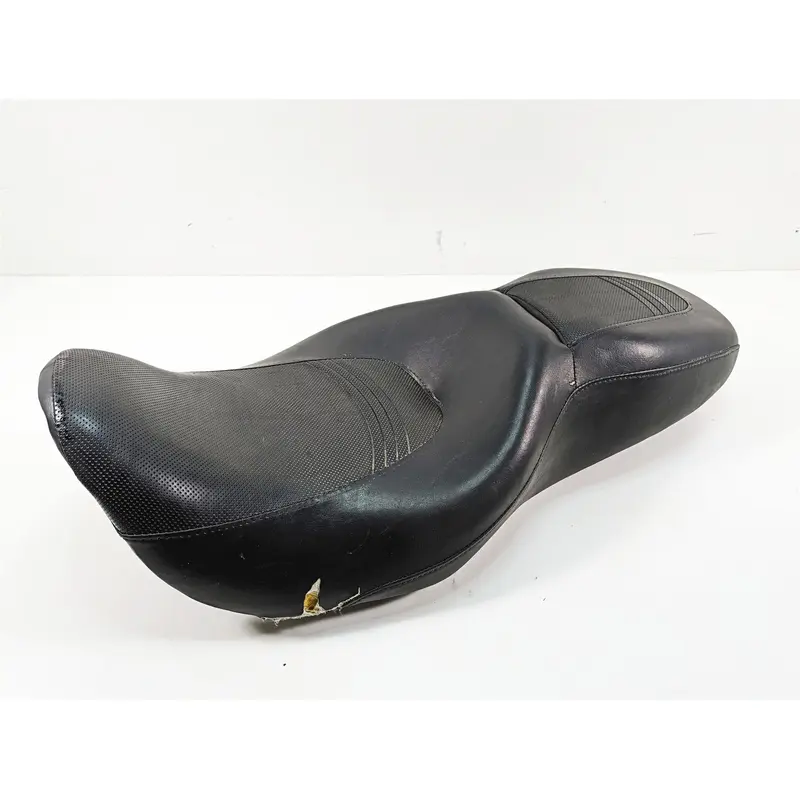 2006 Harley Touring FLHXI Street Glide Oem Driver Duo Seat Saddle -Read 52320-06