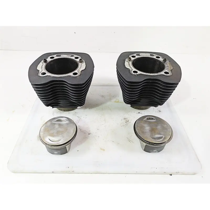 2015 Harley FXDF Dyna Fat Bob Jug Cylinder Piston Set 103 16800003A