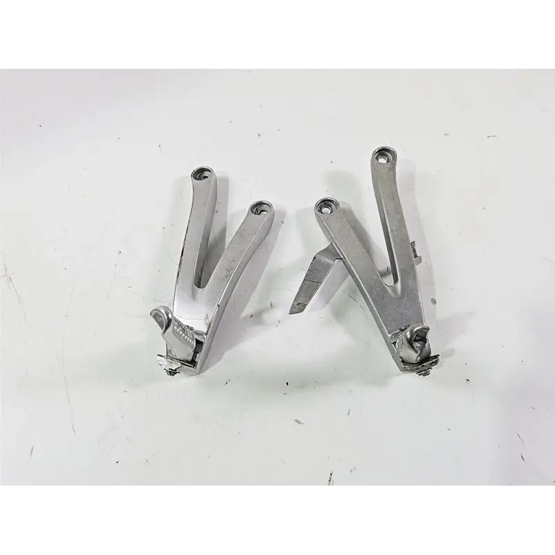 2025 Honda CBR600RR Rear Passenger Footpeg Set 50750-MFJ-D00 50760-MFJ-D00