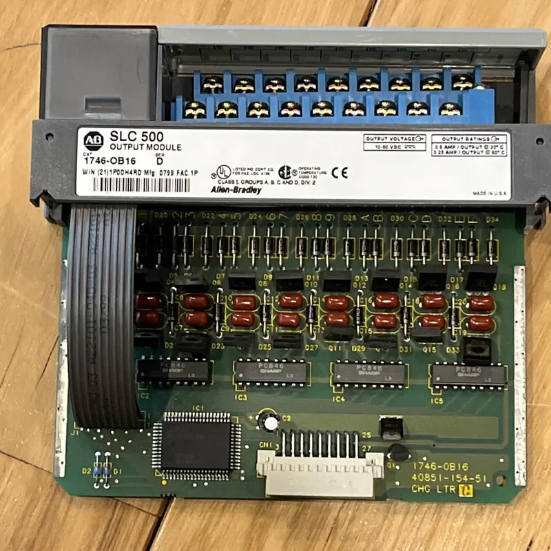 Allen Bradley SLC 500 Output Module 1746-0B16 Ser D 1746-OB16 - Fast Shipping