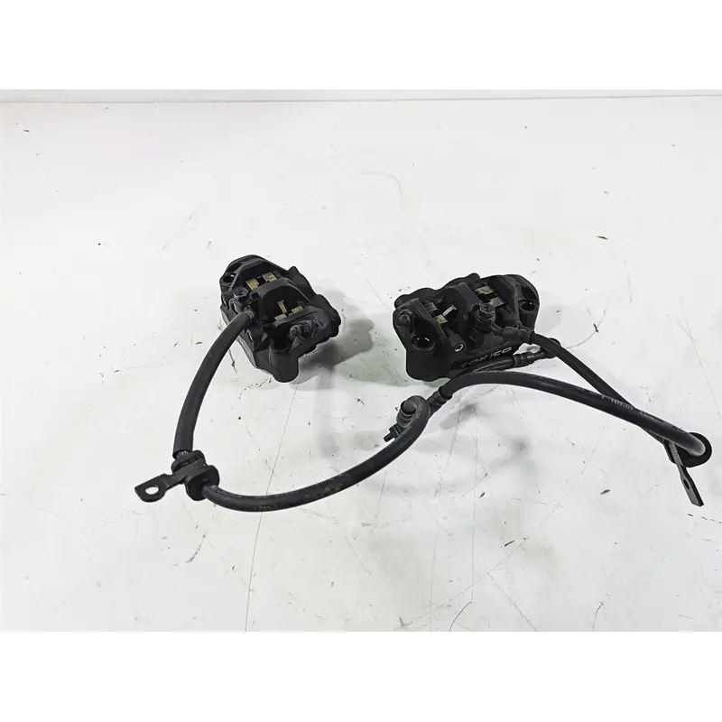 2008 Honda CBR1000RR SC59 Tokico Front Brake Caliper Set 45150-MFL-003