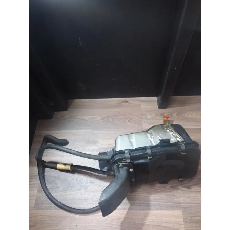 2001 Polaris Magnum 500 Airbox with Air Filter