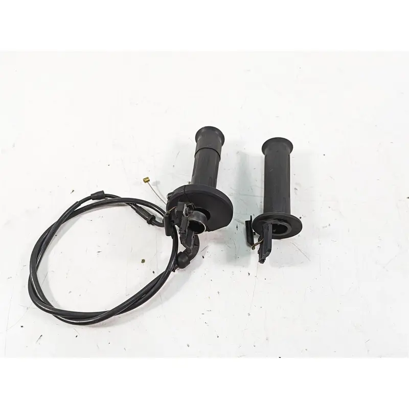 2007 BMW R1200GS K255 Adv Heated Hand Grips Throttle Cable Set 61317727067