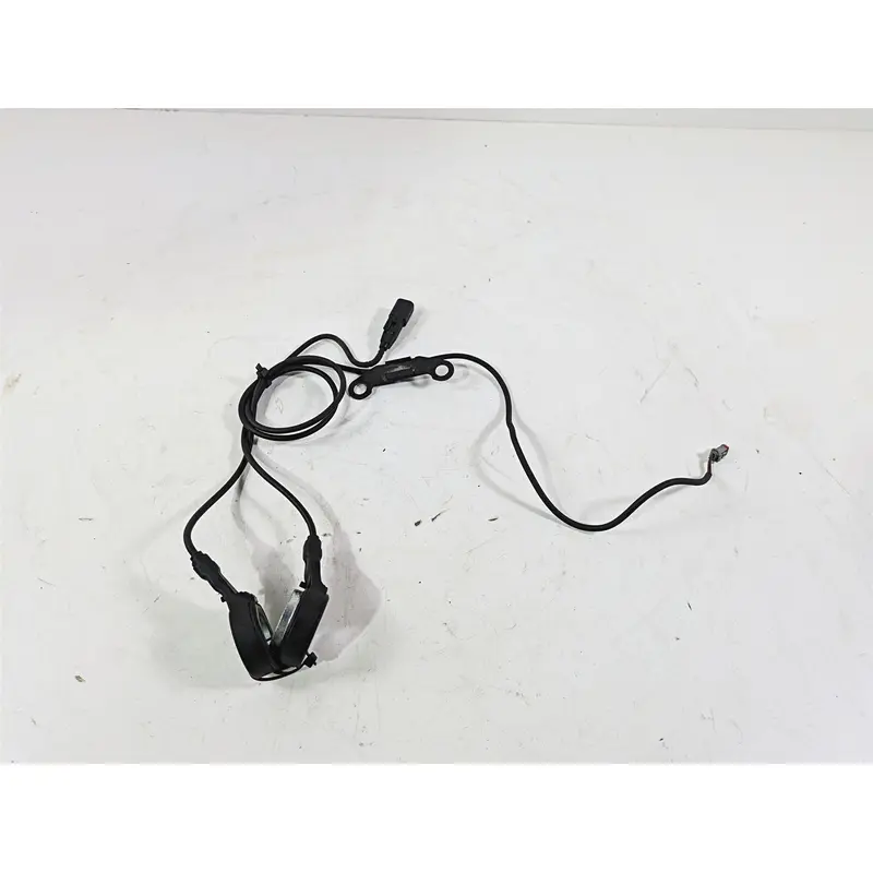 2018 Harley FXBR Softail Breakout Abs Brake Wheel Speed Sensor Set 41100080