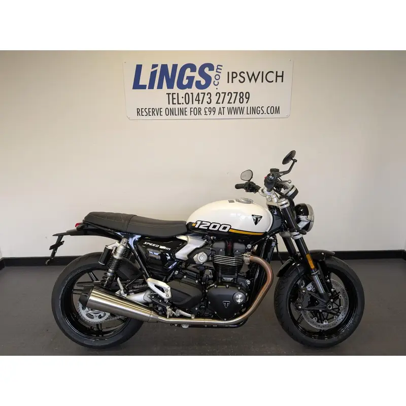 Triumph Speed Twin 1200
